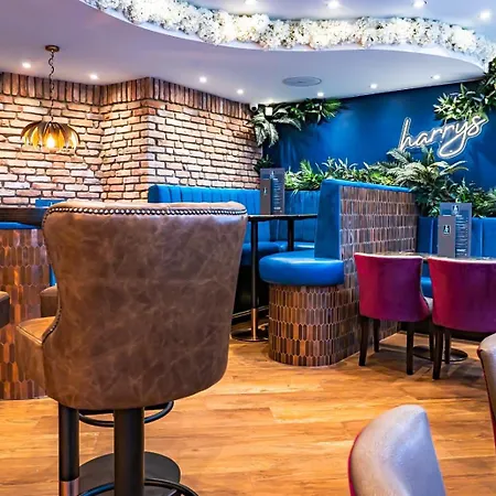 Harrys Lounge Nocleg ze śniadaniem
