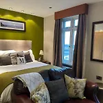 Harrys 4* Whitby