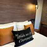 Harrys Bed and breakfast Whitby