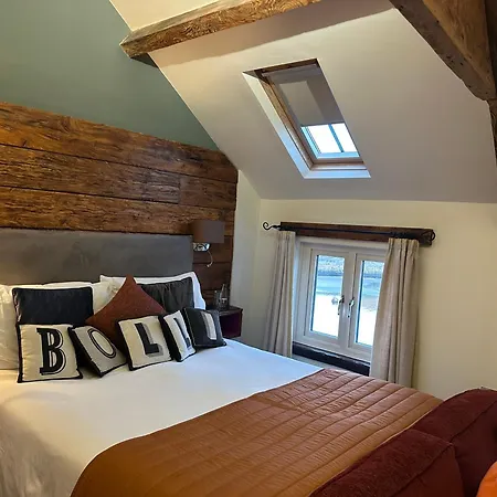 Bed & Breakfast Harrys Lounge 4*